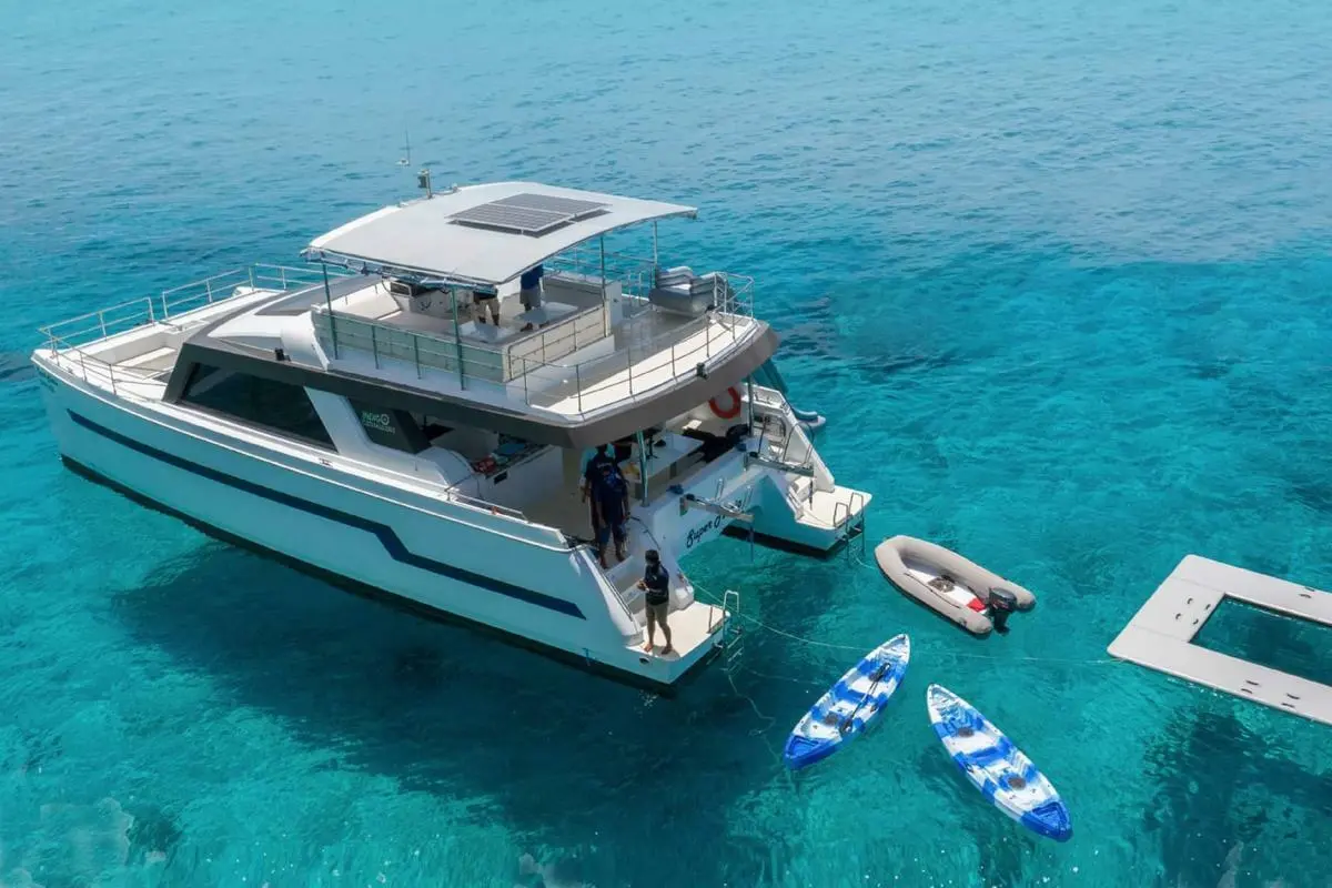 Catamaran Indigo 53ft