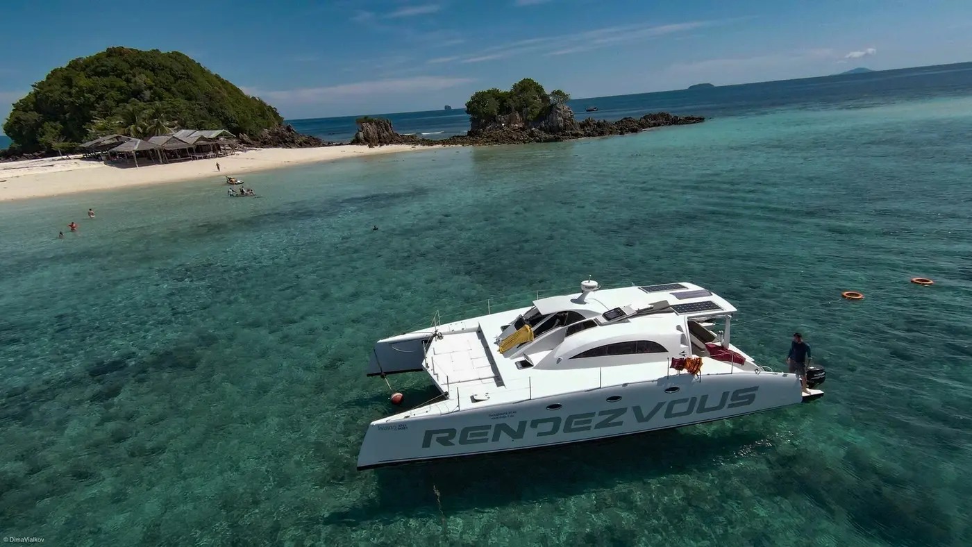 Rendezvous 43ft